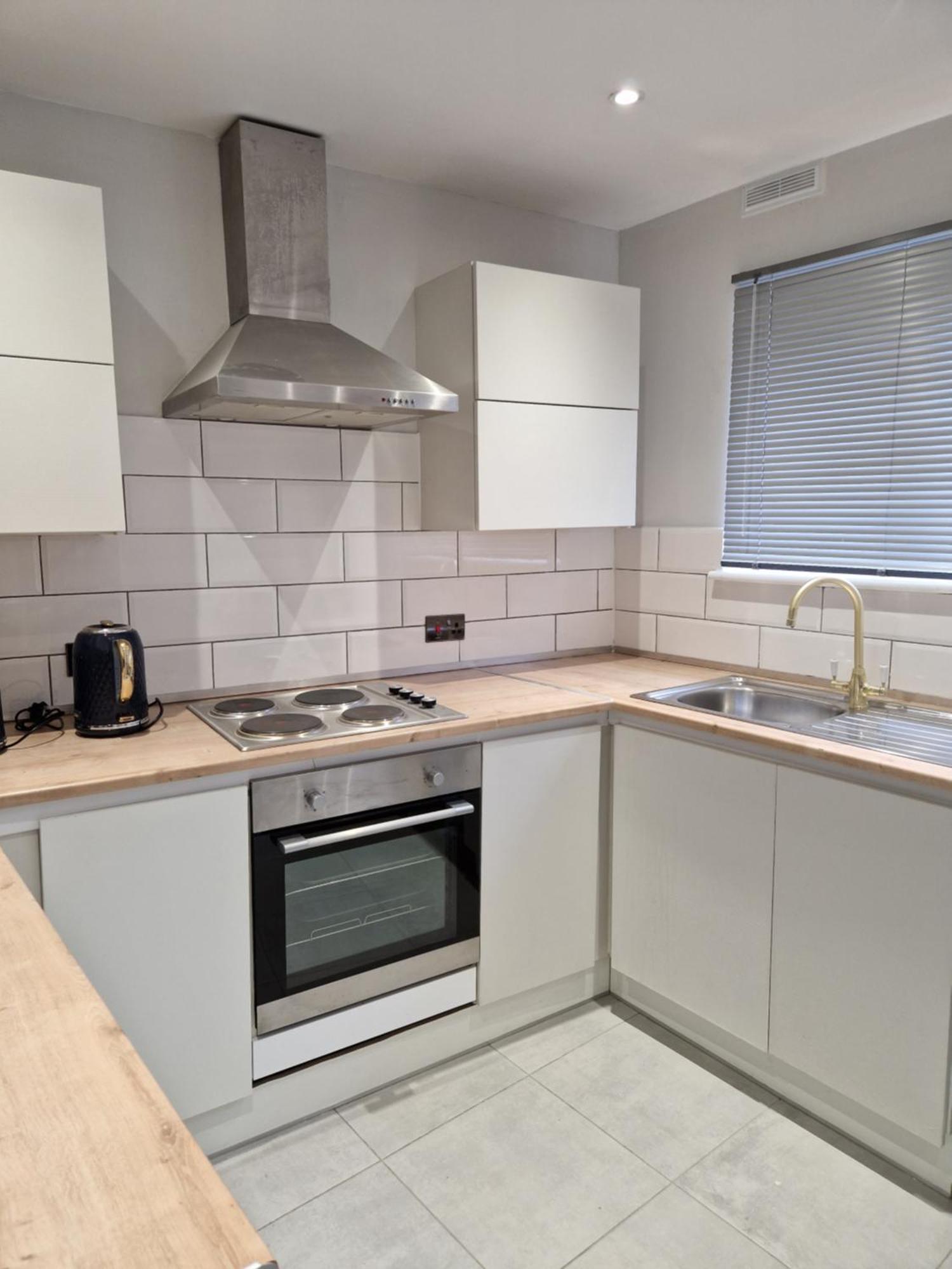 Stylish 2 Bed Home- Short Walk To Tottenham Stadium/Stations 伦敦 外观 照片